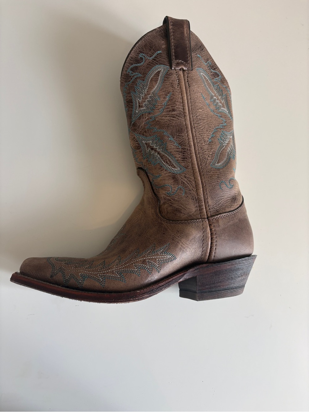Pre-loved Women’s Justin Boots Brown Leather with turquoise details - Picture 11 of 14